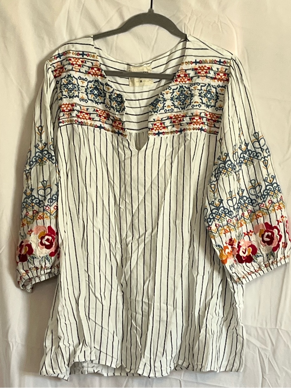 Savanna Jane White Striped Tunic with Multicolor Floral Embroidery